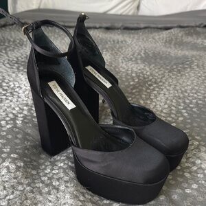 Steve Madden Black Platform Pumps with Chunky Heel